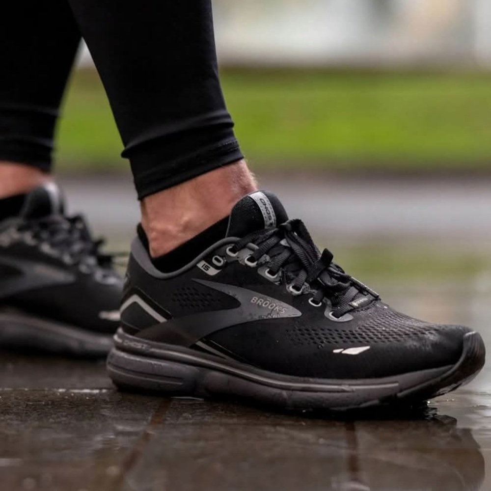 Brooks Men's Black Athletic Running Shoes with Subtle Gray Accents